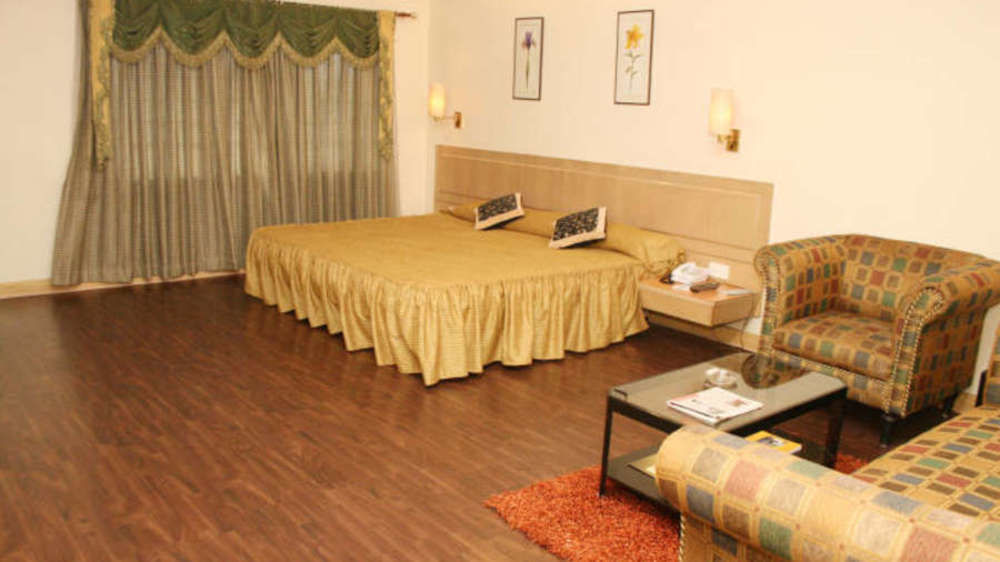 Vishwaratna Hotel Guwahati Eksteriør billede