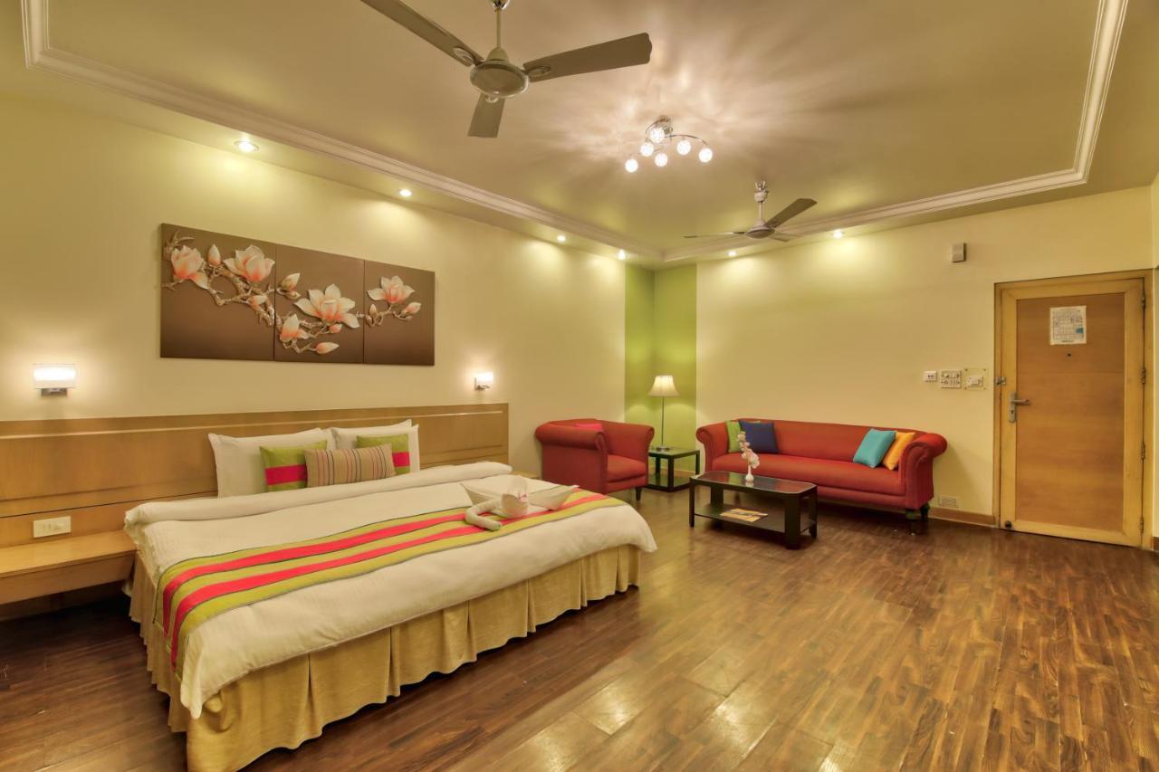 Vishwaratna Hotel Guwahati Eksteriør billede